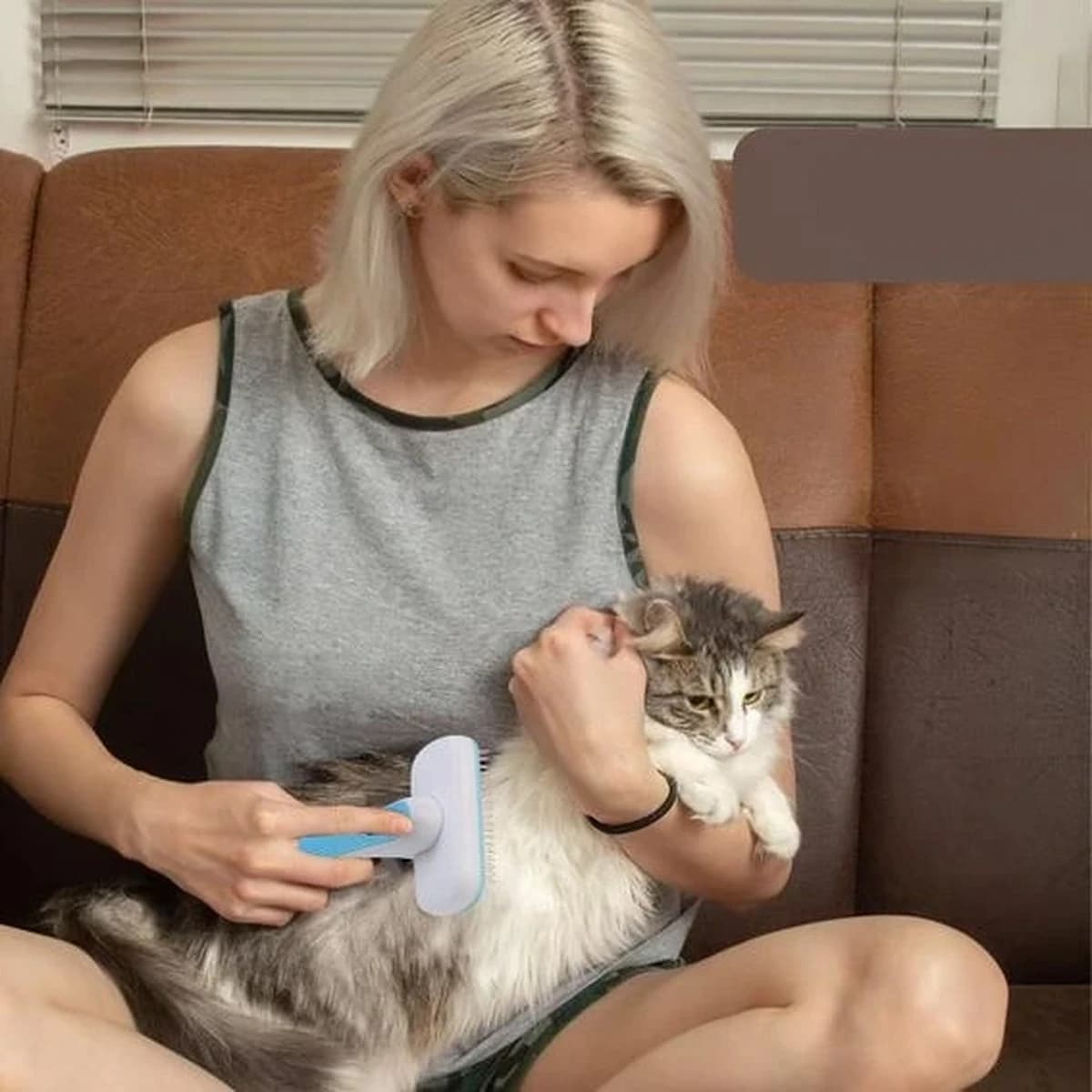 Kartáč na srst pro psy a kočky AURMOO s nerezovými štětinami